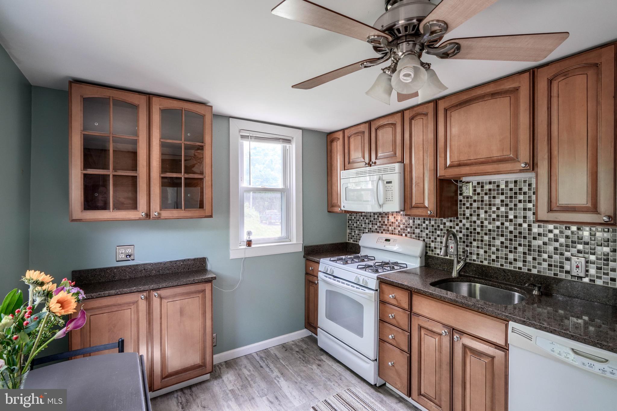 7105 East Biddle Street Rosedale, MD 21237 - Photo 17 of 34