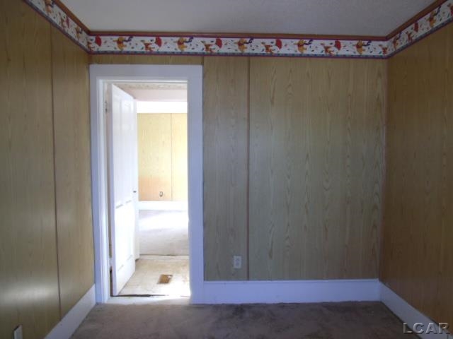 14133 Hudson Road Hudson, MI 49247 - Photo 11 of 17 31233962-10.JPG