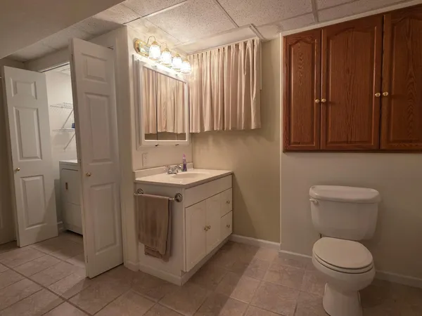 $280,000 | 2713 4th Avenue South, Moorhead, MN 56560