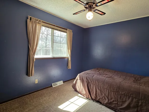 $280,000 | 2713 4th Avenue South, Moorhead, MN 56560