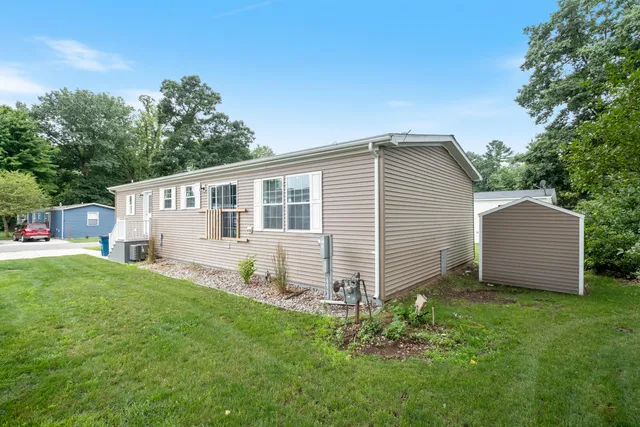 $149,000 | 91 Traveler Drive Northwest, Unit 91, Sparta, MI 49345