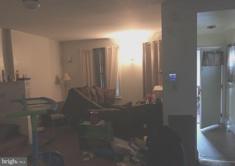 612 Riverside Avenue Trenton, NJ 08618 - Photo 6 of 13 Gallery Image 6