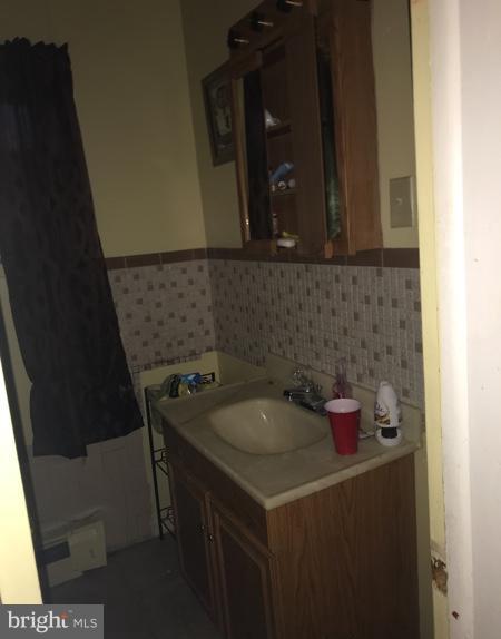 612 Riverside Avenue Trenton, NJ 08618 - Photo 8 of 13 Gallery Image 8