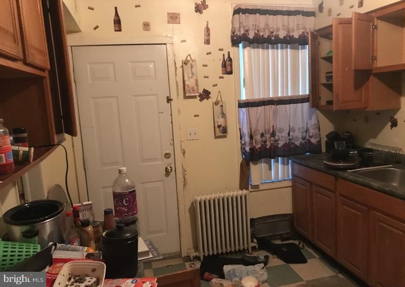 612 Riverside Avenue Trenton, NJ 08618 - Photo 9 of 13 Gallery Image 9