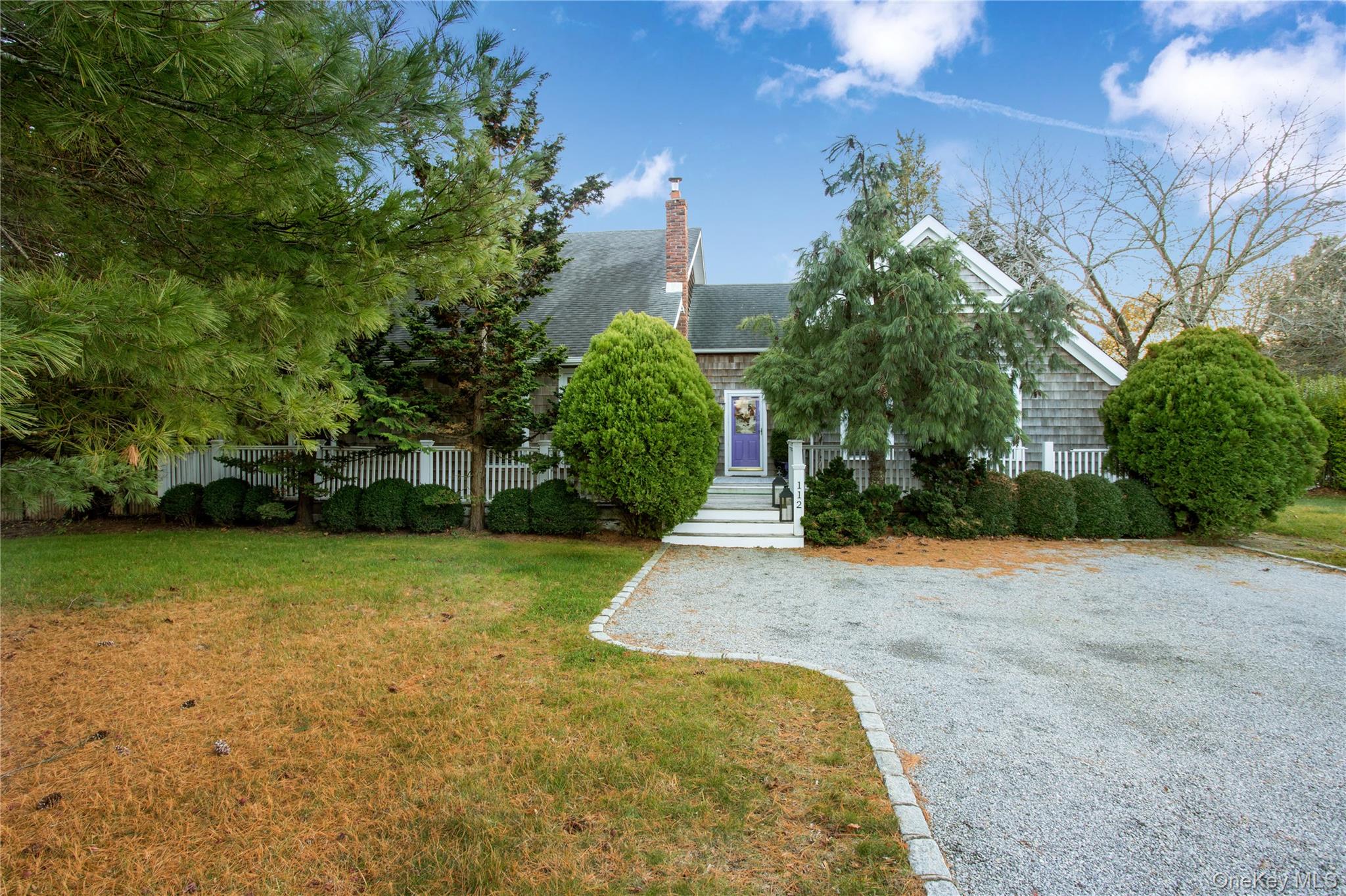 112 Upper 7 Ponds Road Water Mill, NY 11976 - Photo 2 of 10