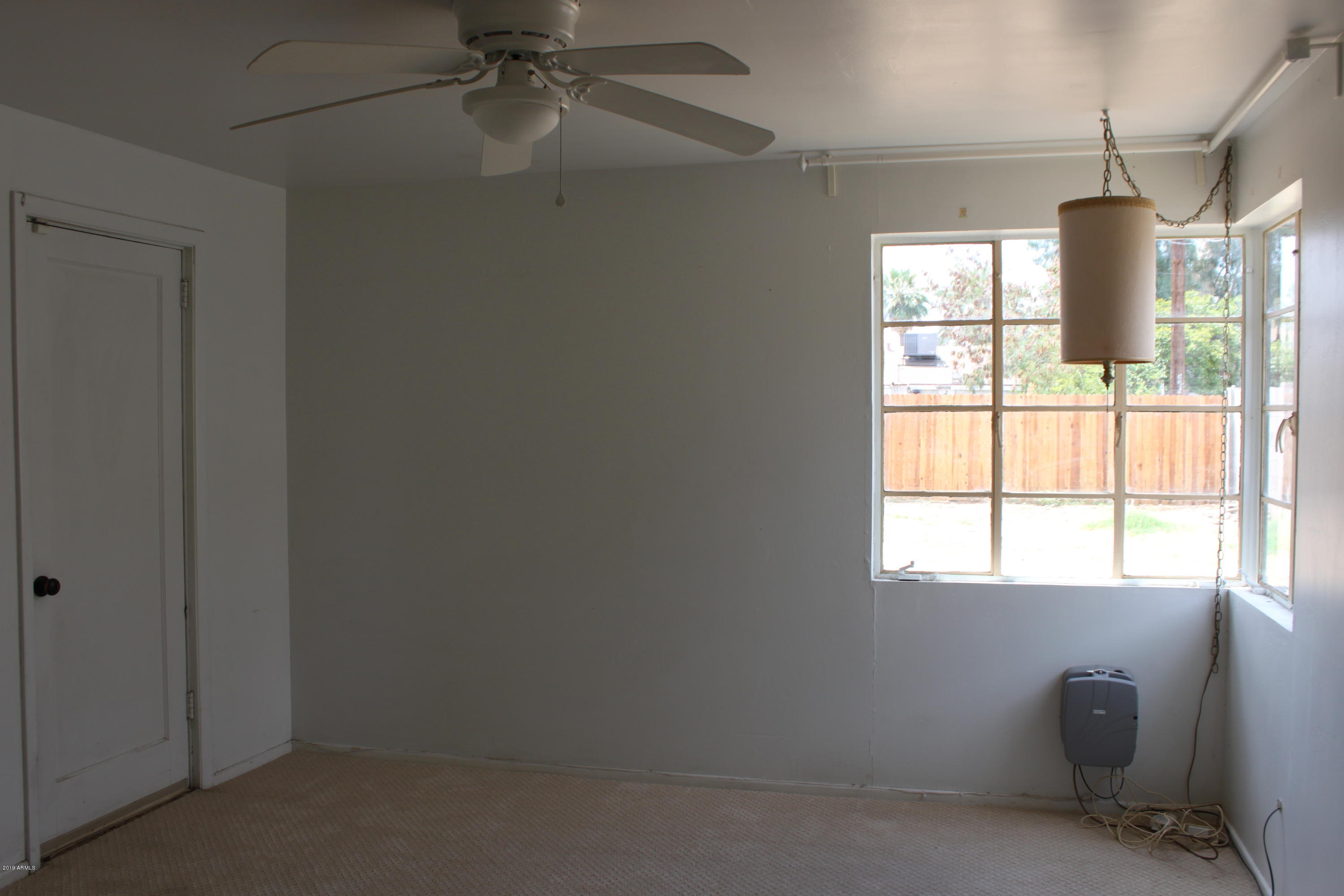 1905 West Monte Vista Road Phoenix, AZ 85009 - Photo 16 of 19 Back Bedroom