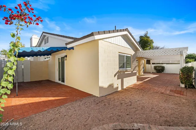 $399,900 | 133 East Campo Bello Drive, Phoenix, AZ 85022