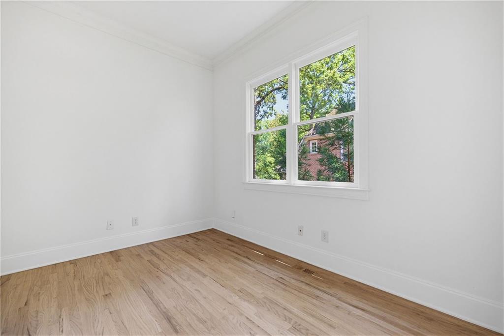 1380 Oak Grove Drive Decatur, GA 30033 - Photo 27 of 42