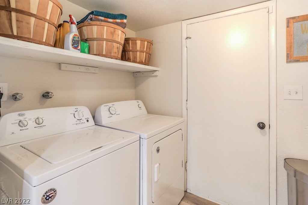 2913 Michael Way Las Vegas, NV 89108 - Photo 14 of 39