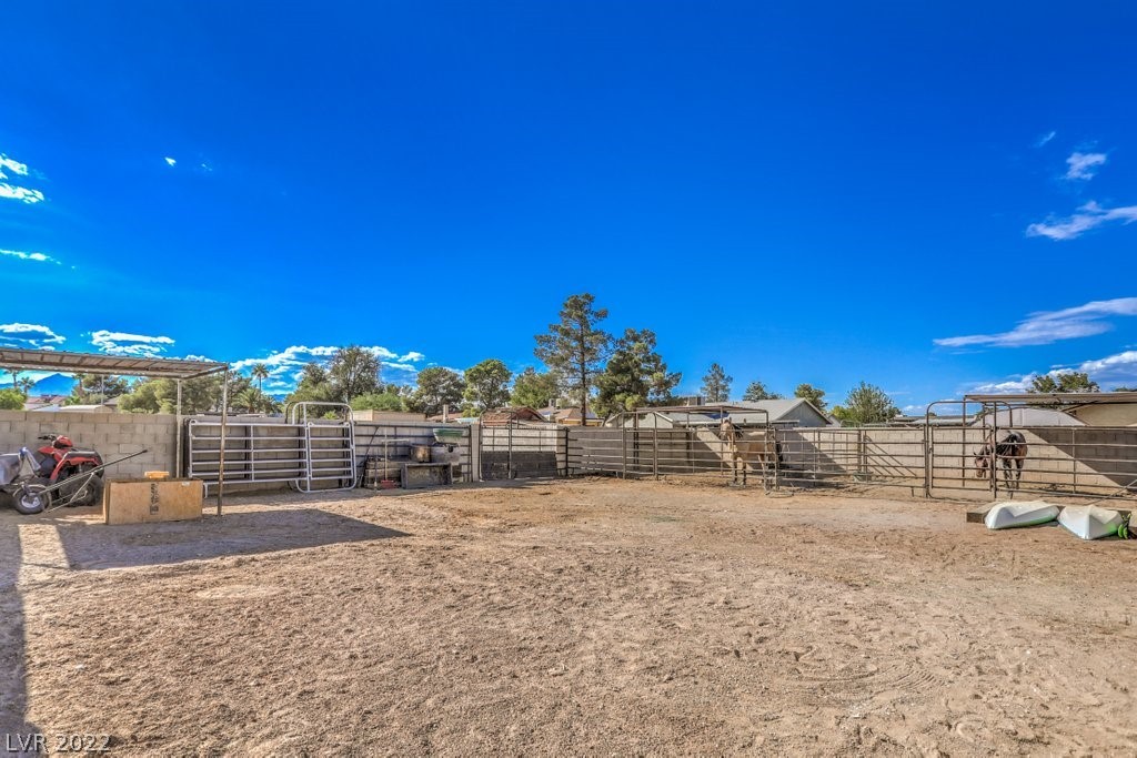 2913 Michael Way Las Vegas, NV 89108 - Photo 31 of 39