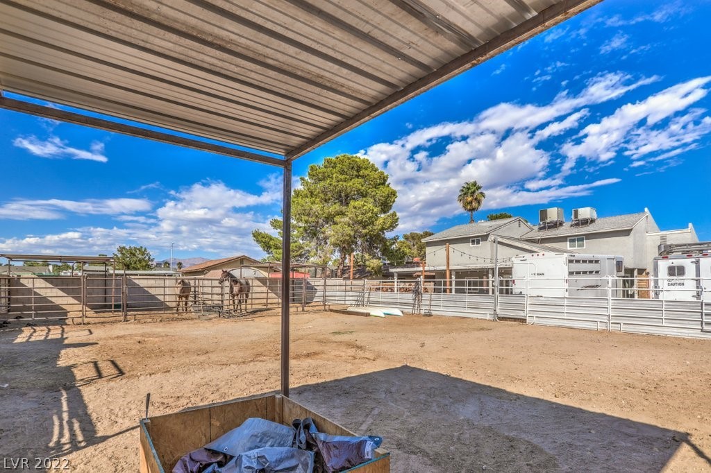 2913 Michael Way Las Vegas, NV 89108 - Photo 32 of 39