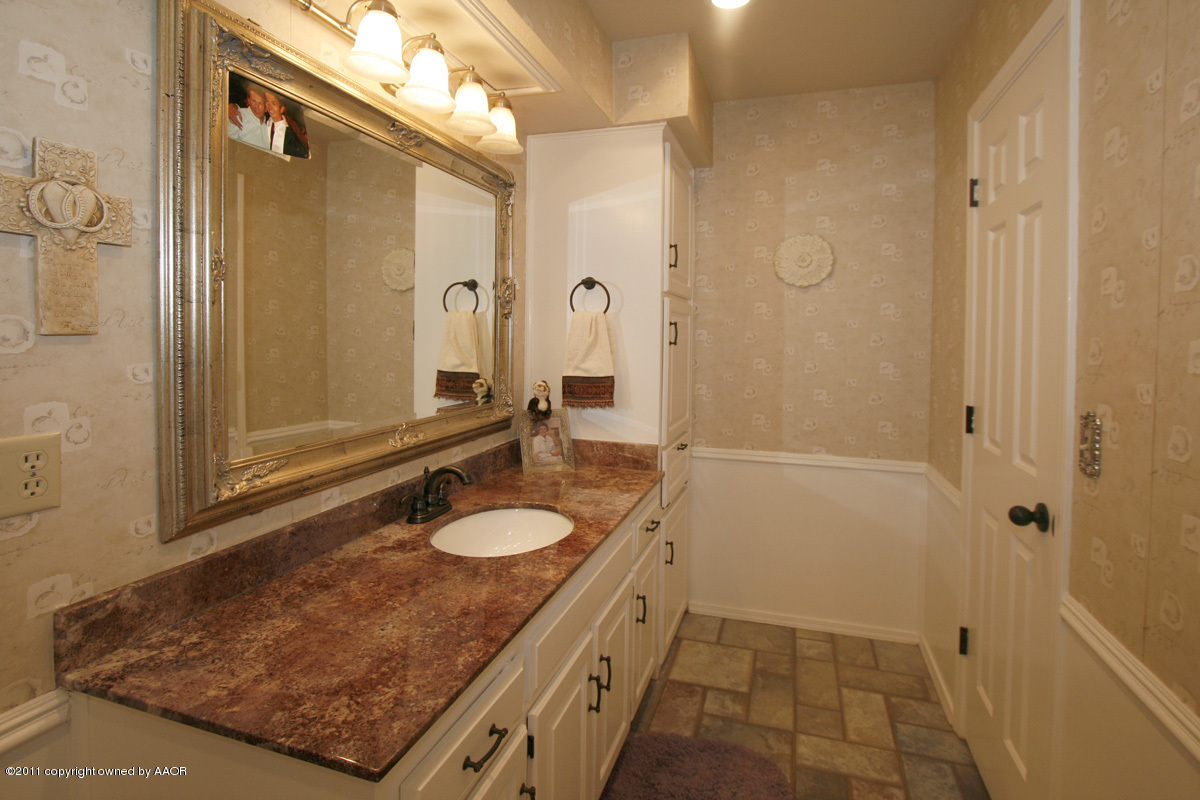 46 Helium Road Amarillo, TX 79124 - Photo 12 of 24 master bath a