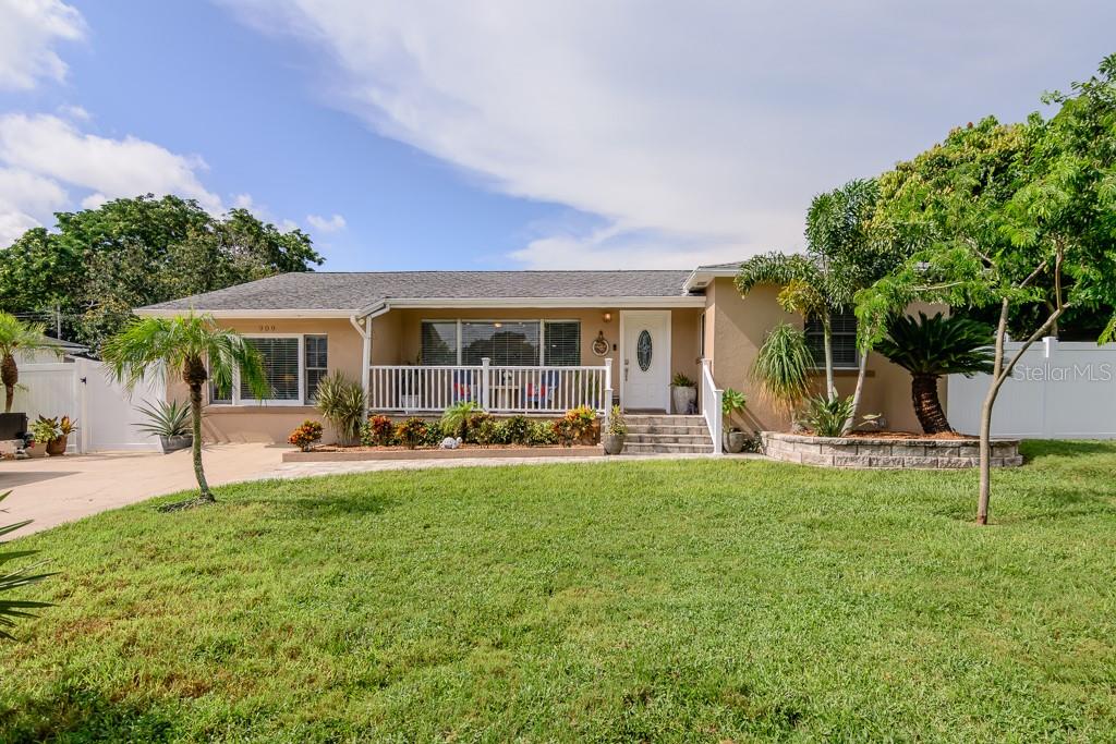 909 Riverside Drive Tarpon Springs, FL 34689 - Photo 1 of 1 Gallery Image 1