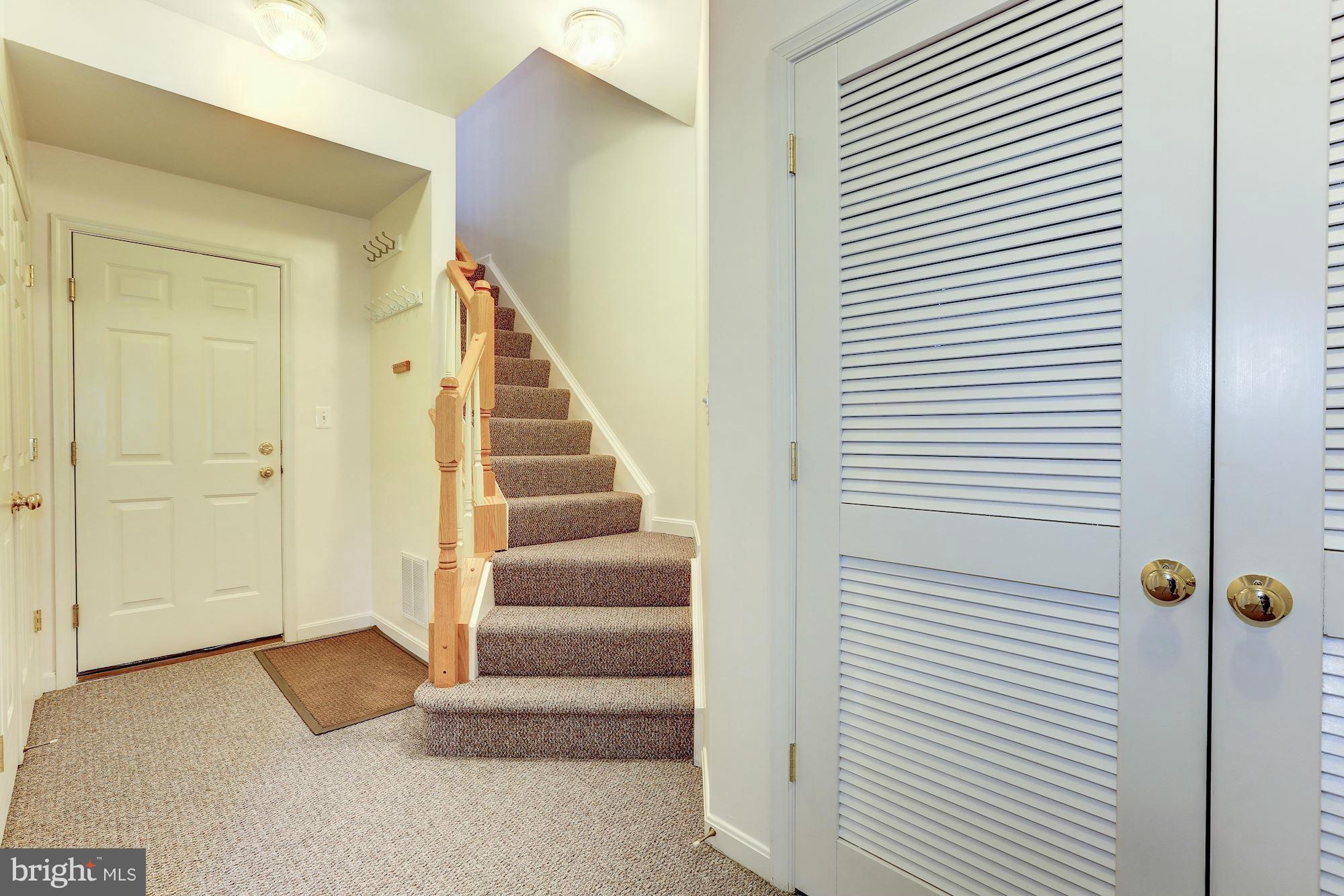 13033 Middlebrook Road Germantown, MD 20874 - Photo 18 of 23 Interior (General)