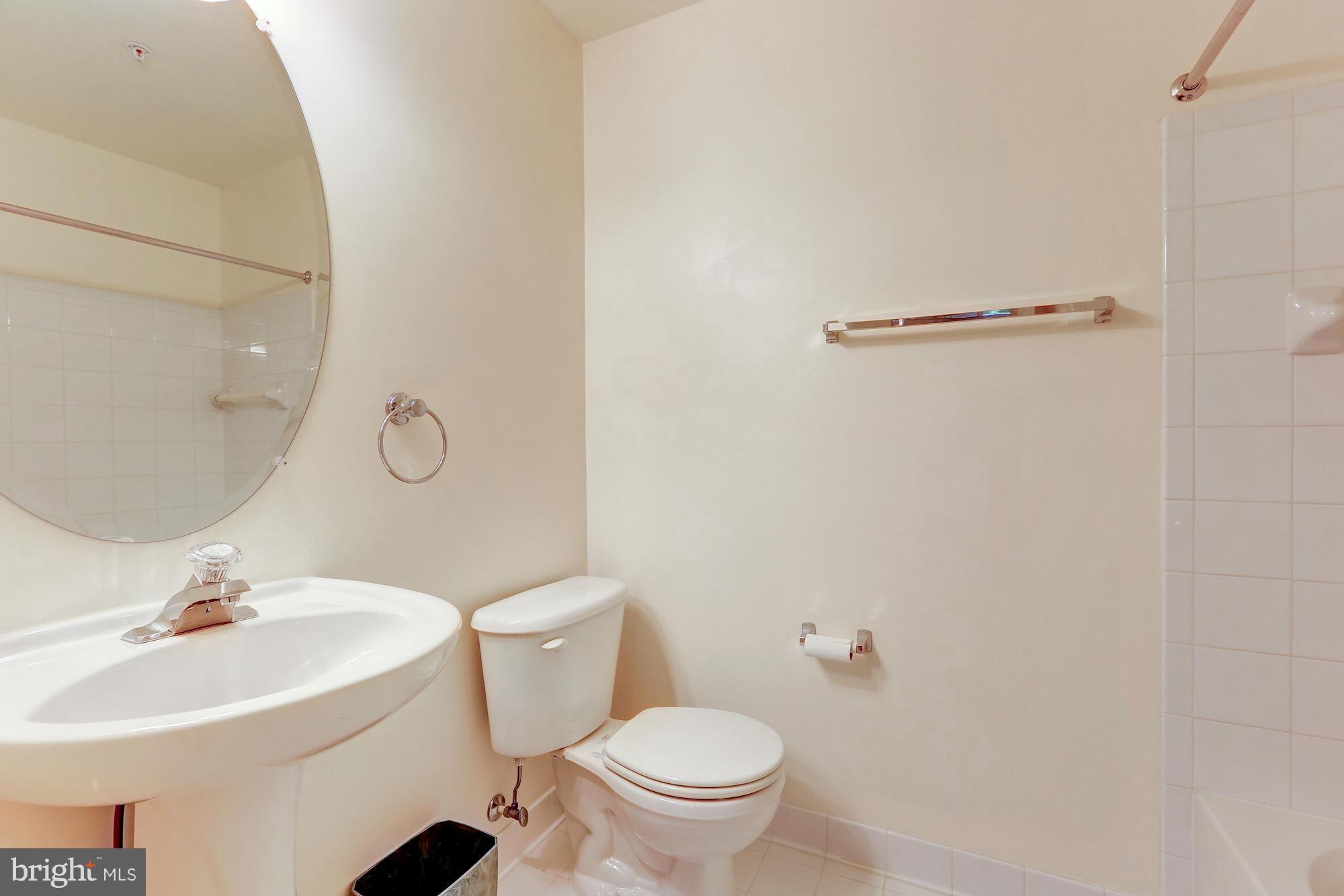 13033 Middlebrook Road Germantown, MD 20874 - Photo 19 of 23 Bath