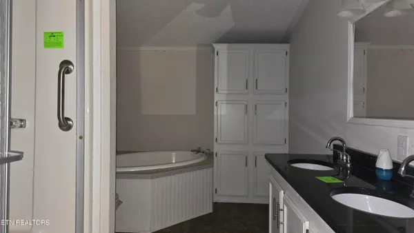 $187,700 | 922 Poplar Street, Alcoa, TN 37701