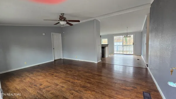 $187,700 | 922 Poplar Street, Alcoa, TN 37701