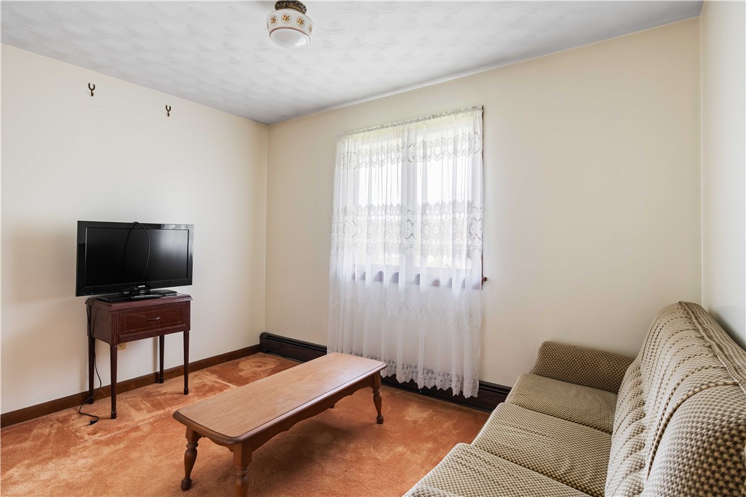 10 Stuart Street Warren, RI 02885 - Photo 14 of 23