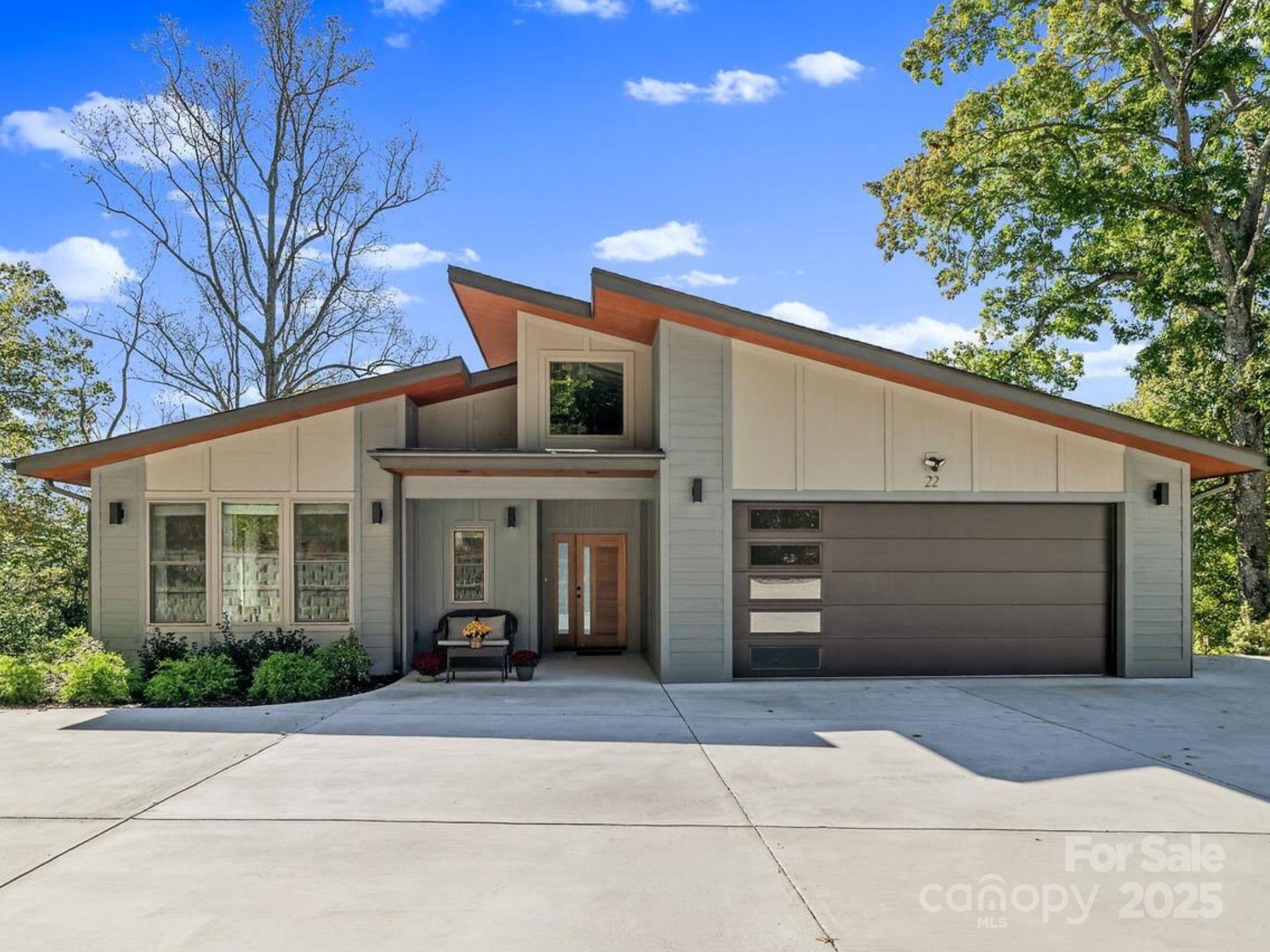 a house view with a outdoor space