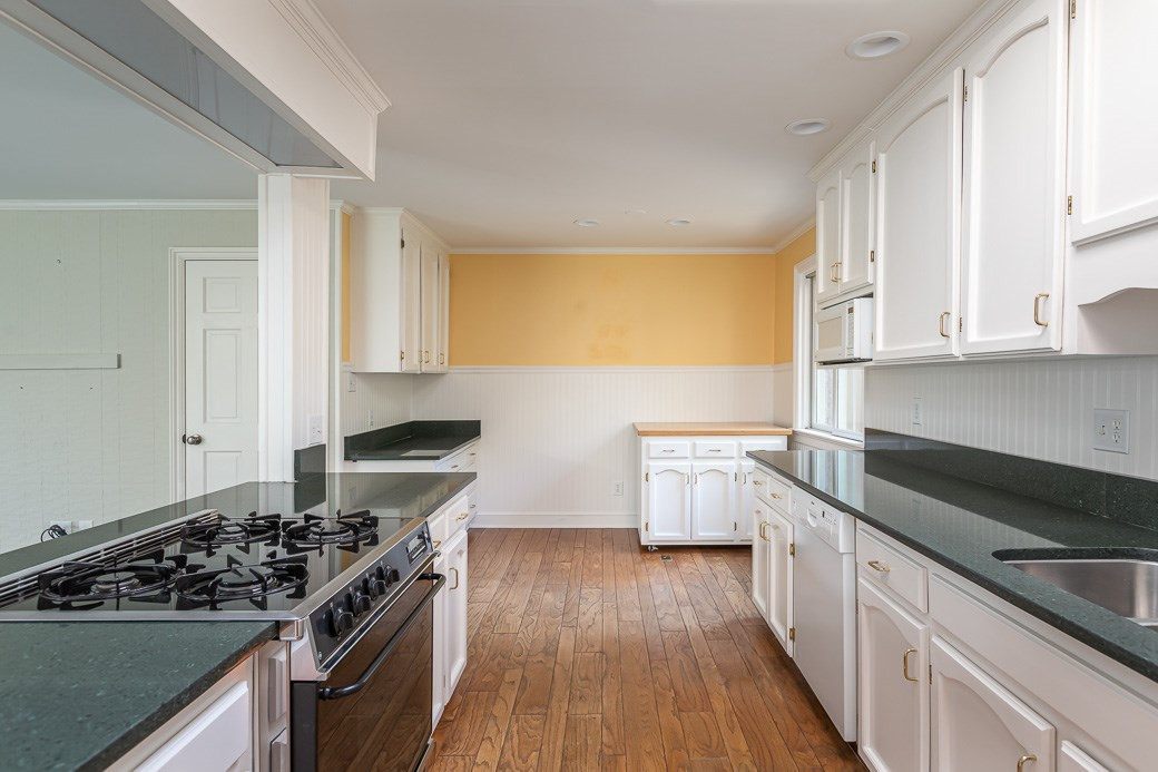 3424 Huckabay Circle Raleigh, NC 27612 - Photo 4 of 26 Photo 4