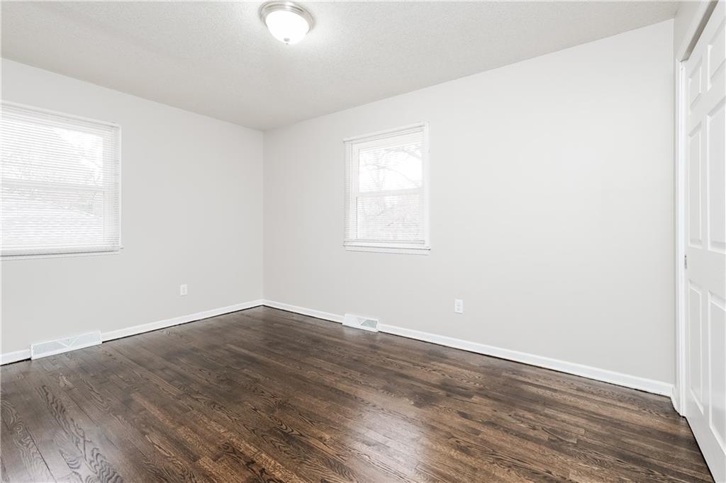 9817 West 56th Terrace Shawnee, KS 66203 - Photo 12 of 18