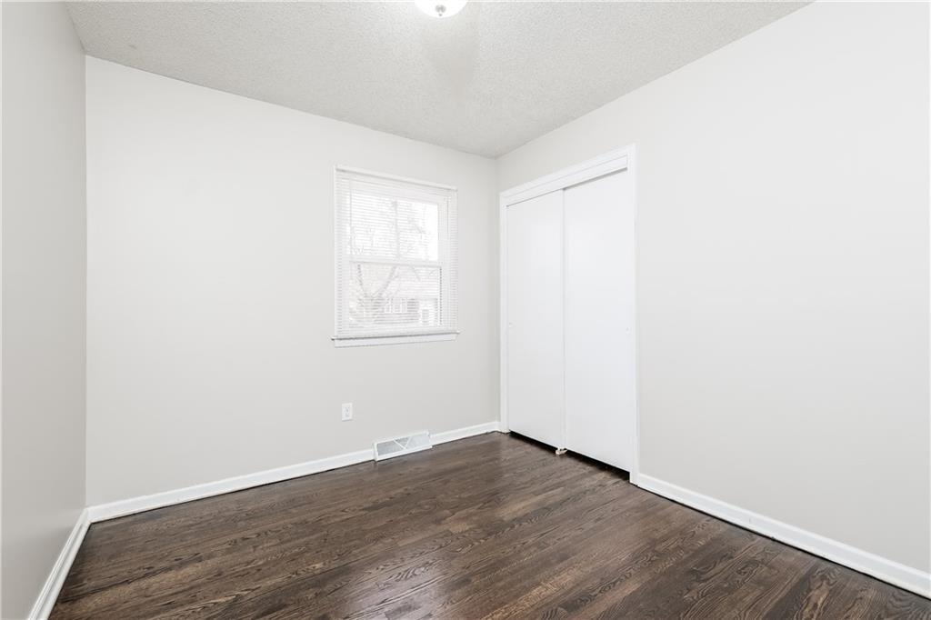 9817 West 56th Terrace Shawnee, KS 66203 - Photo 9 of 18