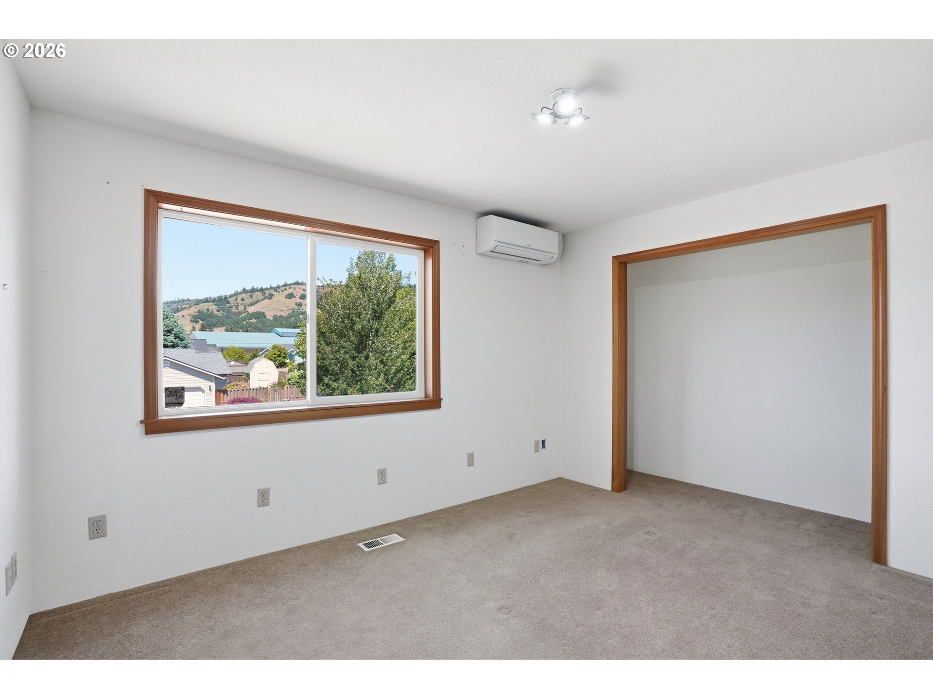 1114 Northeast Neal Road White Salmon, WA 98672 - Photo 34 of 48 Gallery Image 34