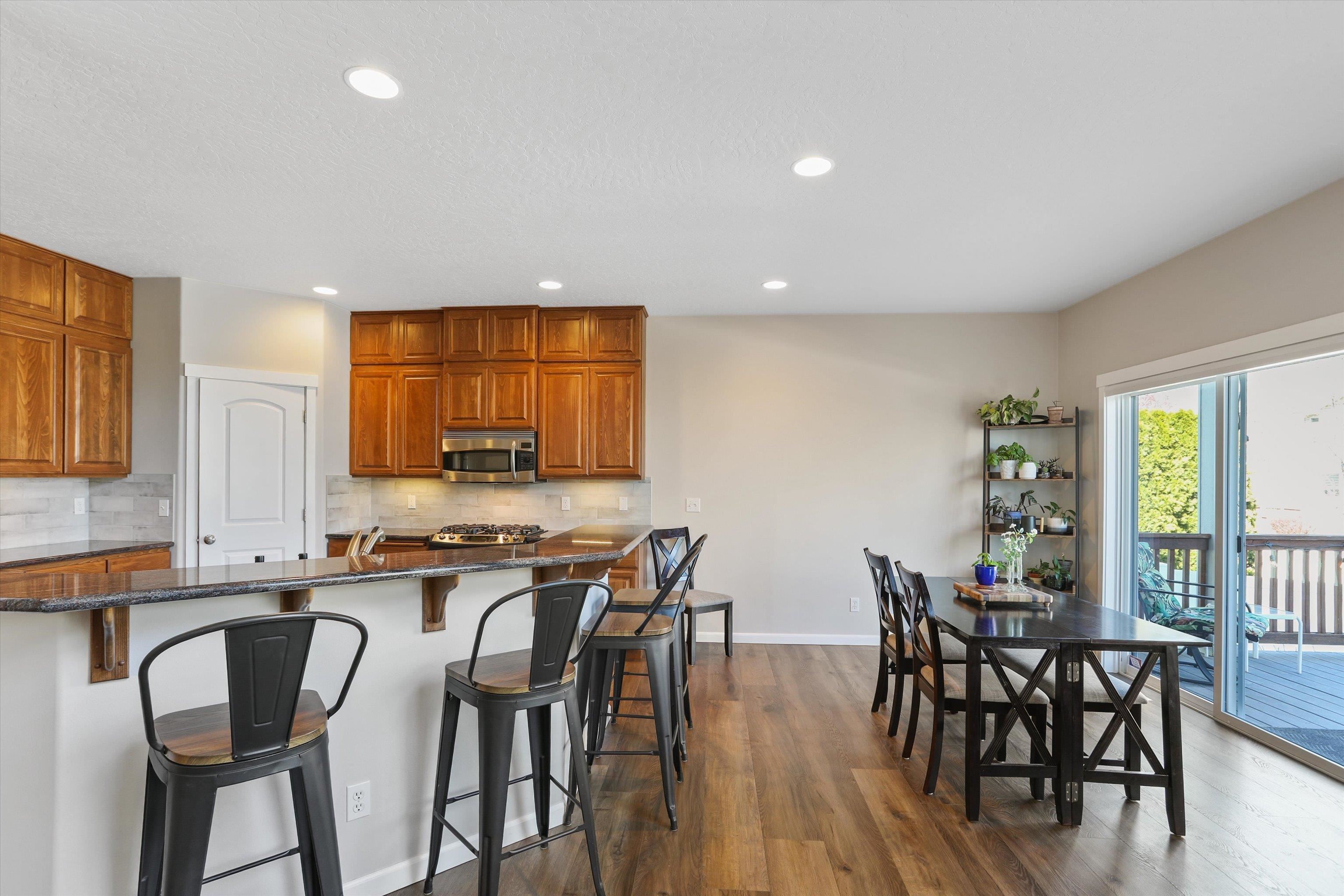 4213 South Cook Street Spokane, WA 99223 - Photo 17 of 39