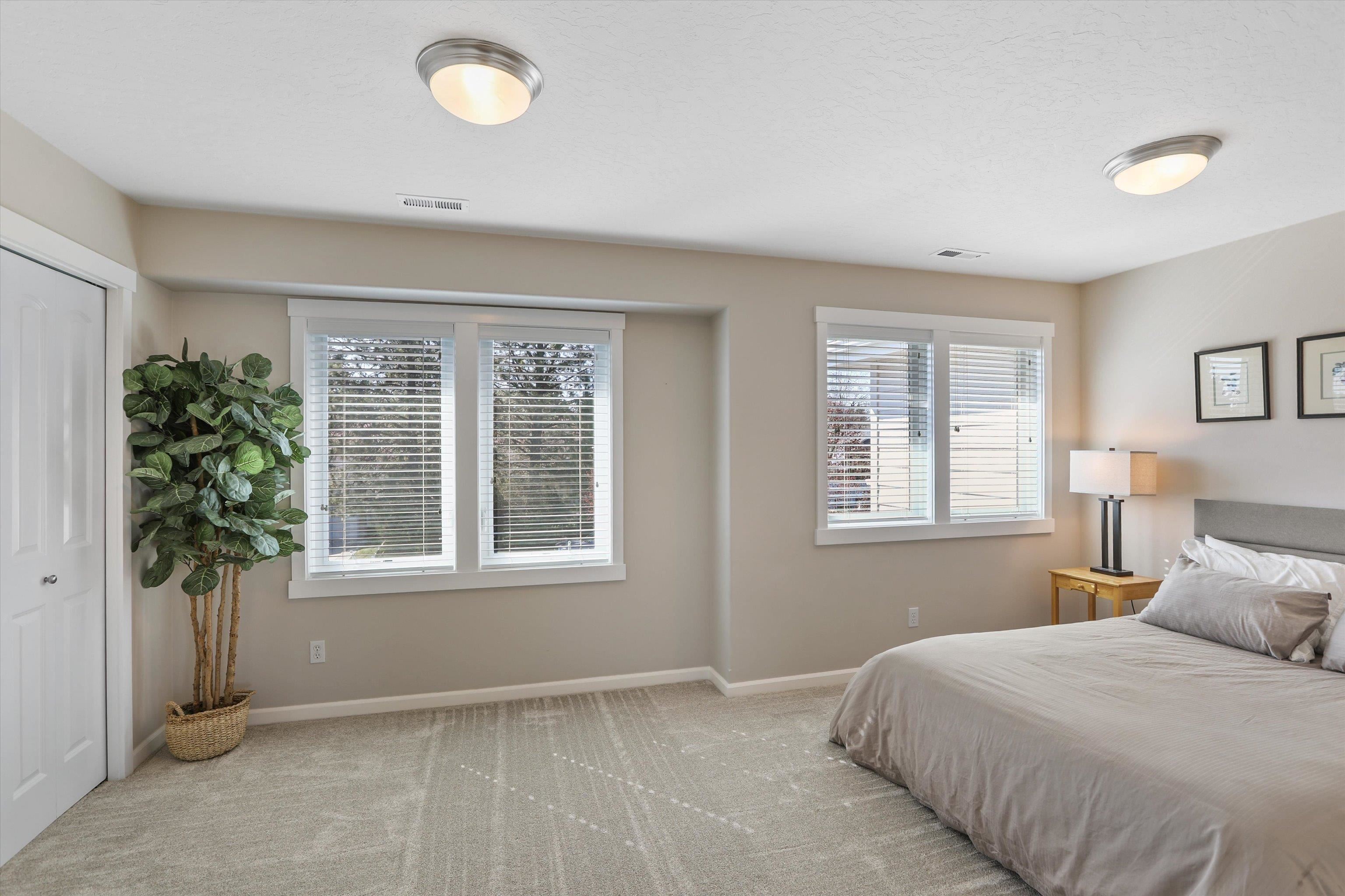 4213 South Cook Street Spokane, WA 99223 - Photo 34 of 39