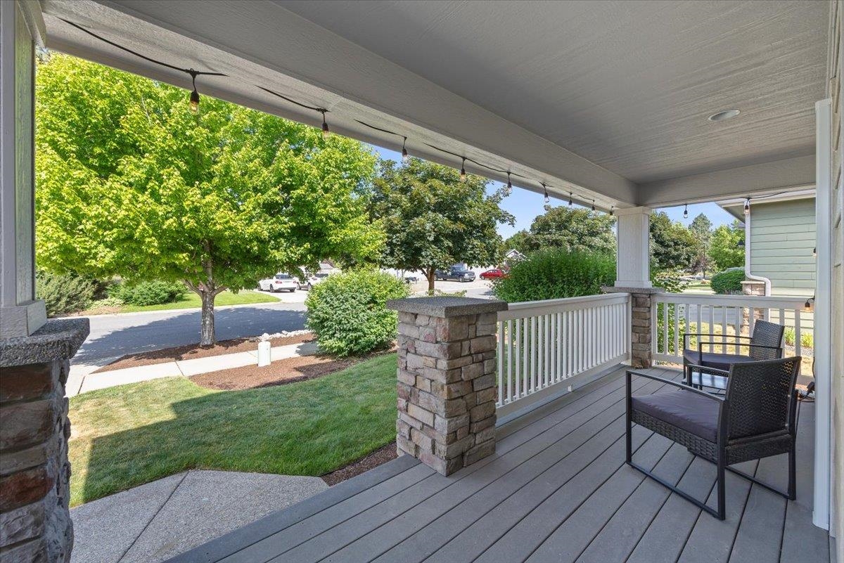 4213 South Cook Street Spokane, WA 99223 - Photo 5 of 39