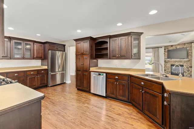 $454,900 | 3330 Kellygreen Drive, Angola, IN 46703