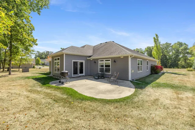 $454,900 | 3330 Kellygreen Drive, Angola, IN 46703