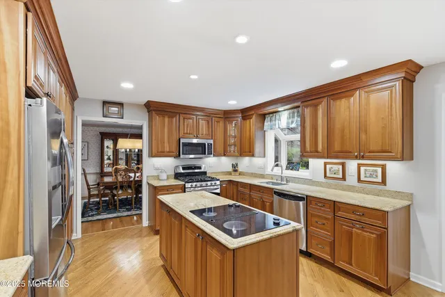 $1,495,000 | 83 Green Meadow Boulevard, Middletown, NJ 07748