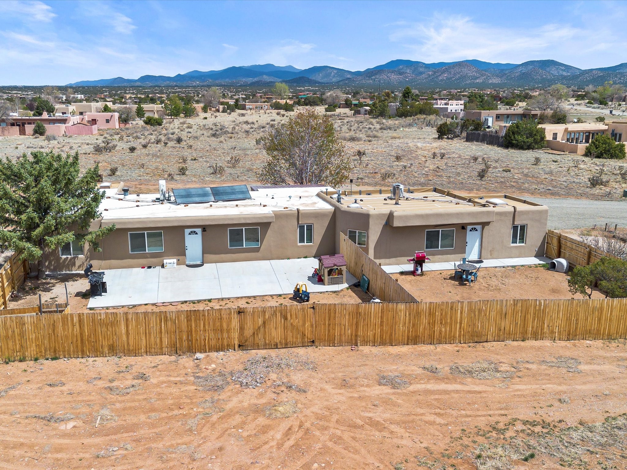 32 Lucero Road, Unit AB Santa Fe, NM 87508 - Photo 2 of 40 Backyard