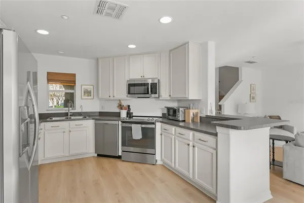 $359,900 | 13705 Golden Russet Drive, Winter Garden, FL 34787