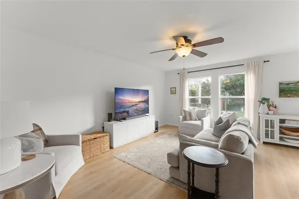 $359,900 | 13705 Golden Russet Drive, Winter Garden, FL 34787