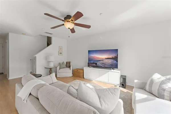 $359,900 | 13705 Golden Russet Drive, Winter Garden, FL 34787