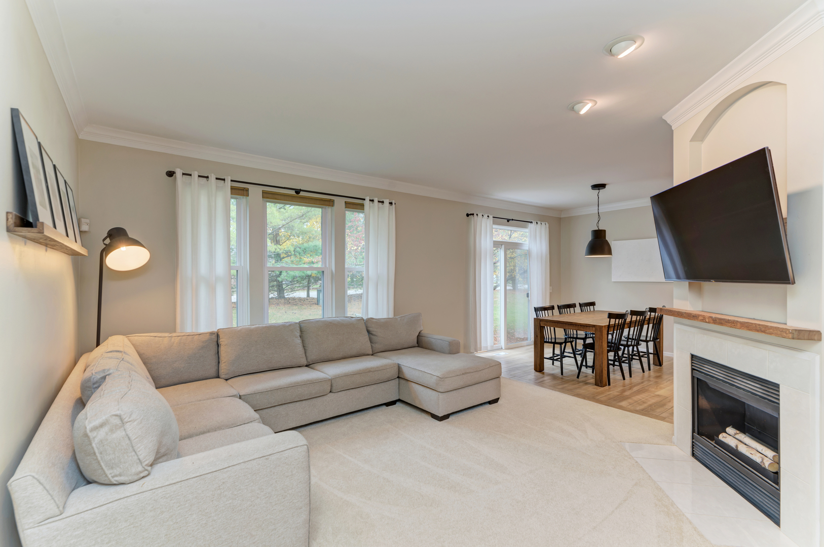 378 Ridge Road North Aurora, IL 60542 - Photo 8 of 38 Gallery Image 8
