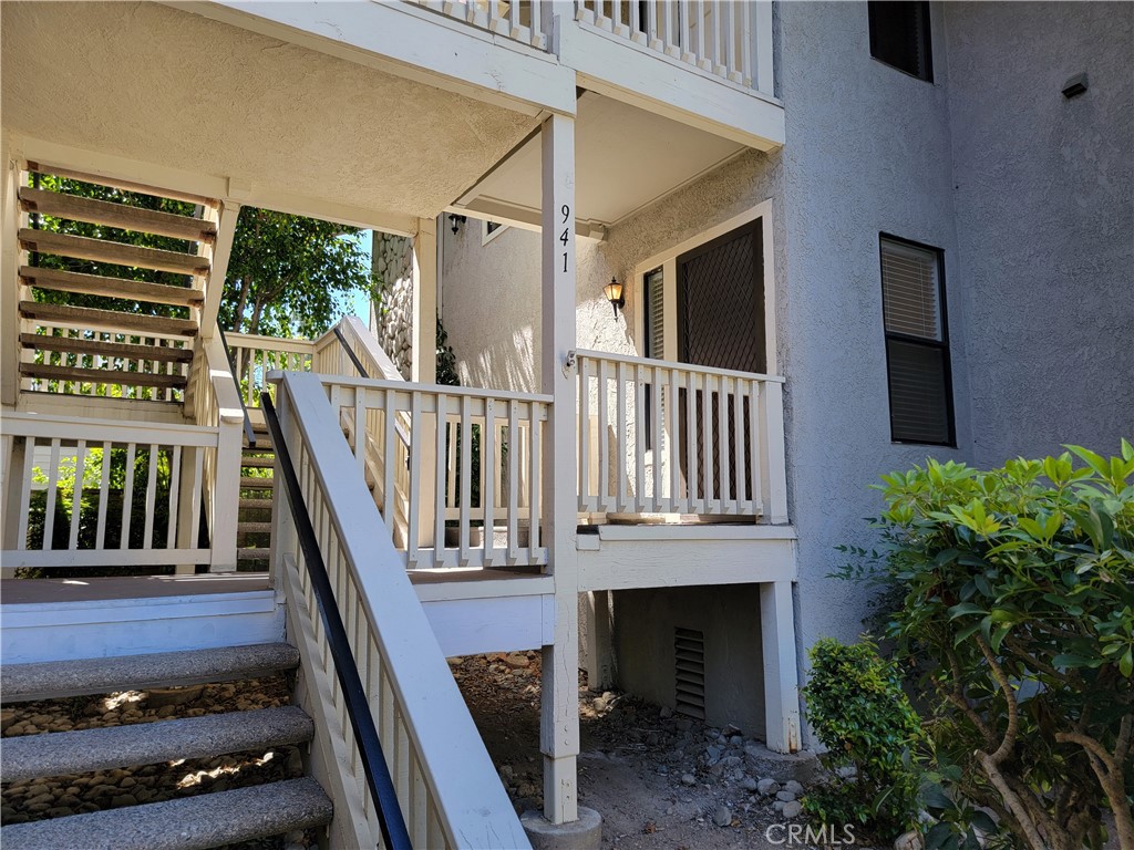 941 Lotus Circle San Dimas, CA 91773 - Photo 7 of 25 a view of an entryway with staircase