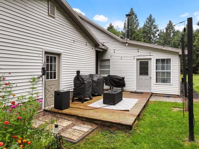 424 North 29 Road Cadillac, MI 49601 - Photo 6 of 40