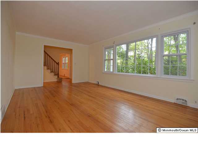 61 Dutch Lane Road Marlboro, NJ 07746 - Photo 4 of 24 Additional Photo