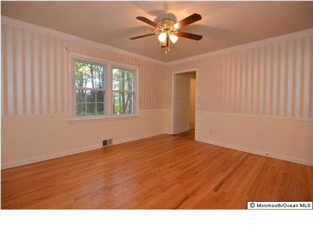 61 Dutch Lane Road Marlboro, NJ 07746 - Photo 5 of 24 Additional Photo