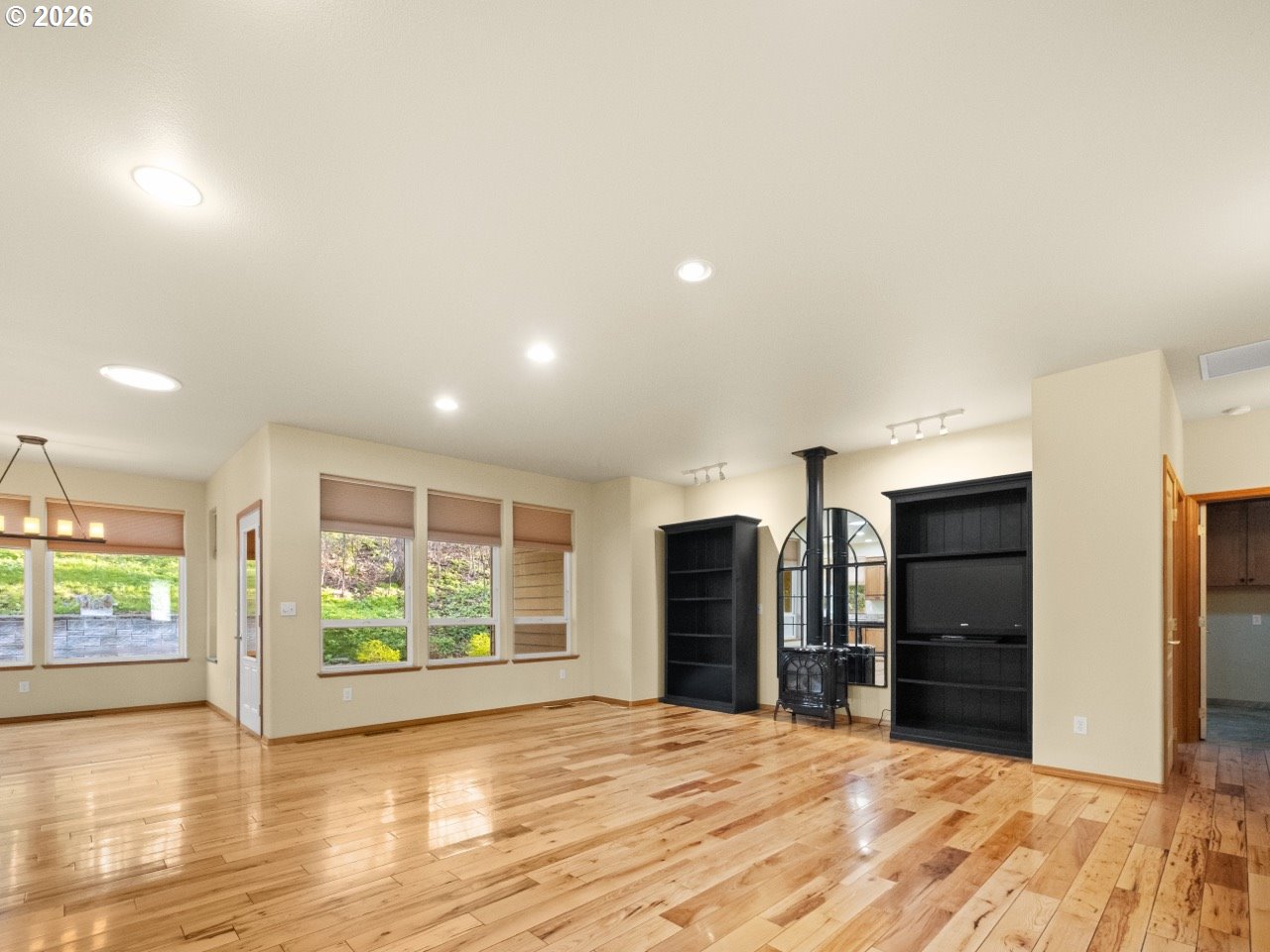 1101 B Avenue La Grande, OR 97850 - Photo 11 of 35 a view of a kitchen with furniture and a window