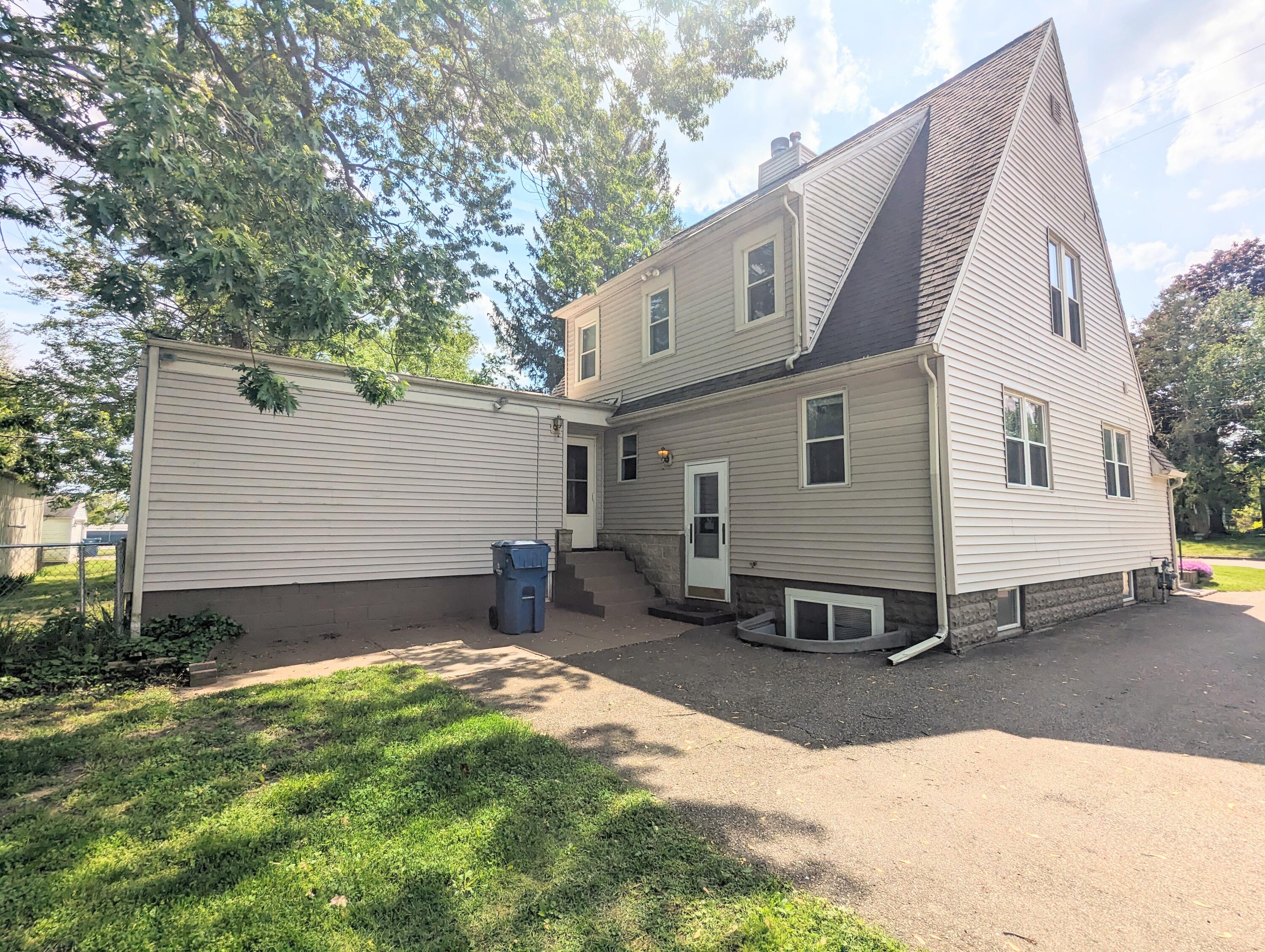 155 Jericho Road Battle Creek, MI 49014 - Photo 3 of 46 PXL_20240513_191935934