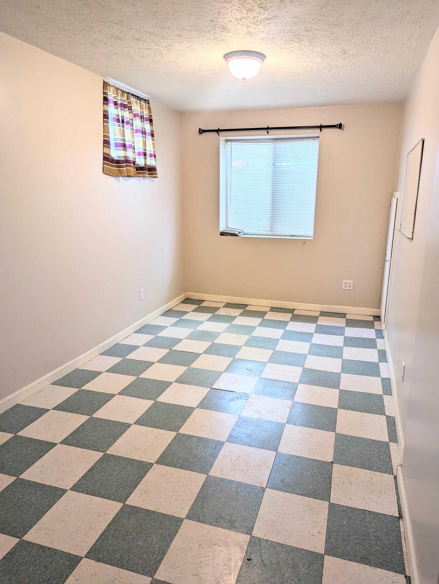155 Jericho Road Battle Creek, MI 49014 - Photo 36 of 46 PXL_20240513_190030732