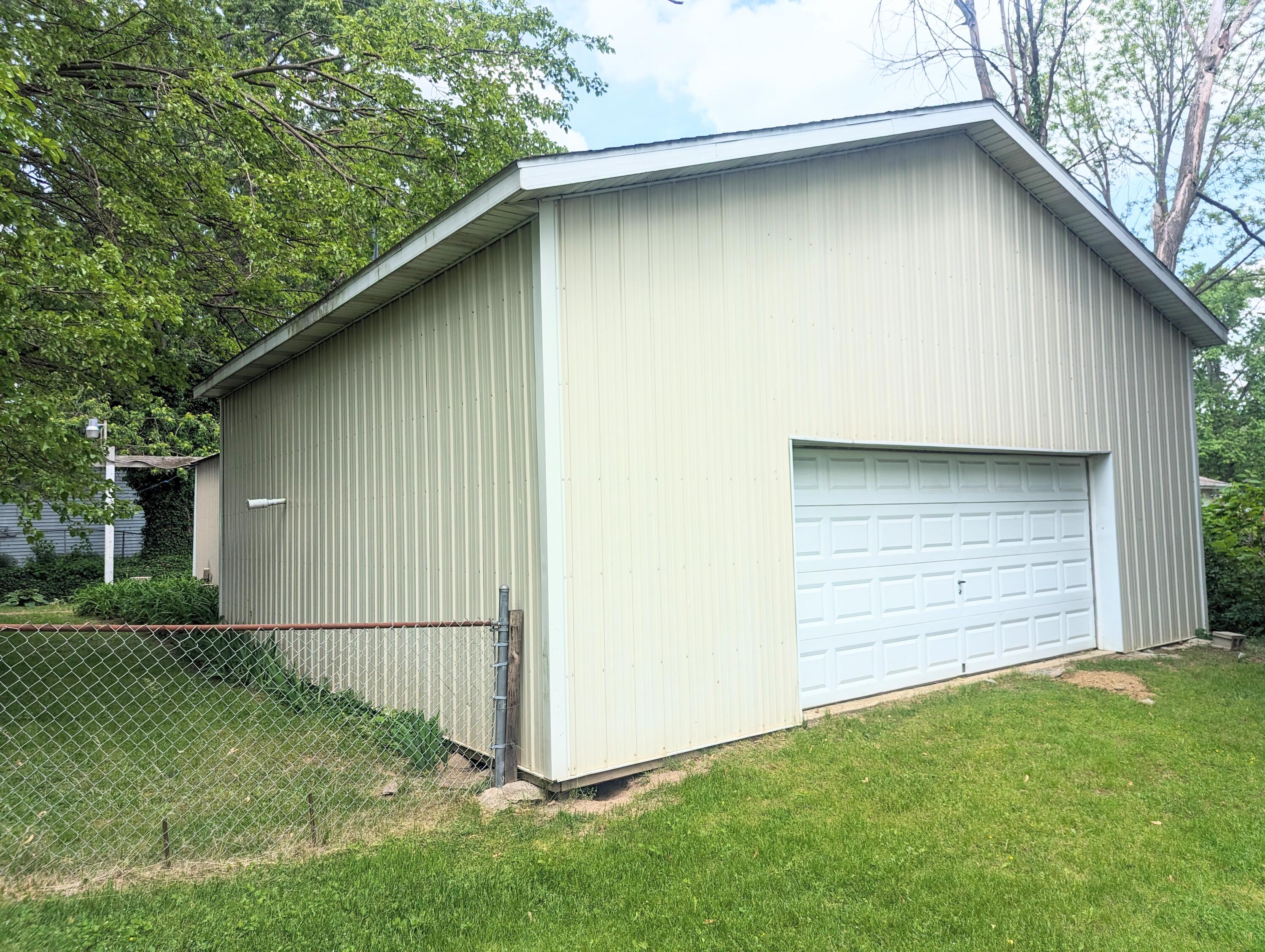 155 Jericho Road Battle Creek, MI 49014 - Photo 7 of 46 PXL_20240516_181037486