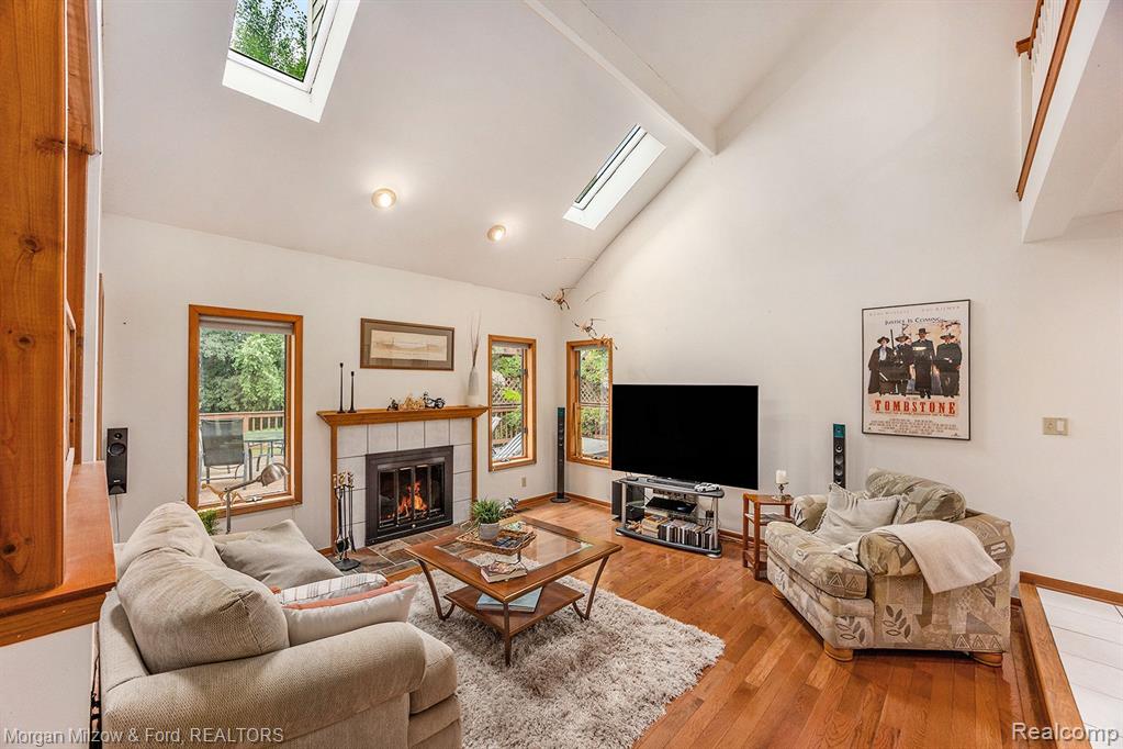 5036 Clarkston Road Clarkston, MI 48348 - Photo 5 of 39