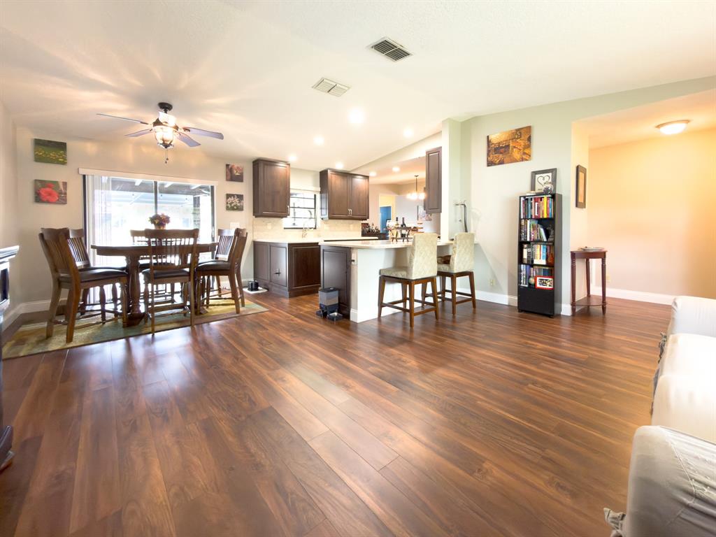4941 Southwest 10th Street Margate, FL 33068 - Photo 4 of 56 Living room looking into dining area and kitchen