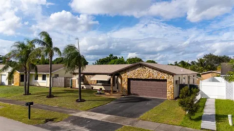 $565,000 | 4941 Southwest 10th Street, Margate, FL 33068