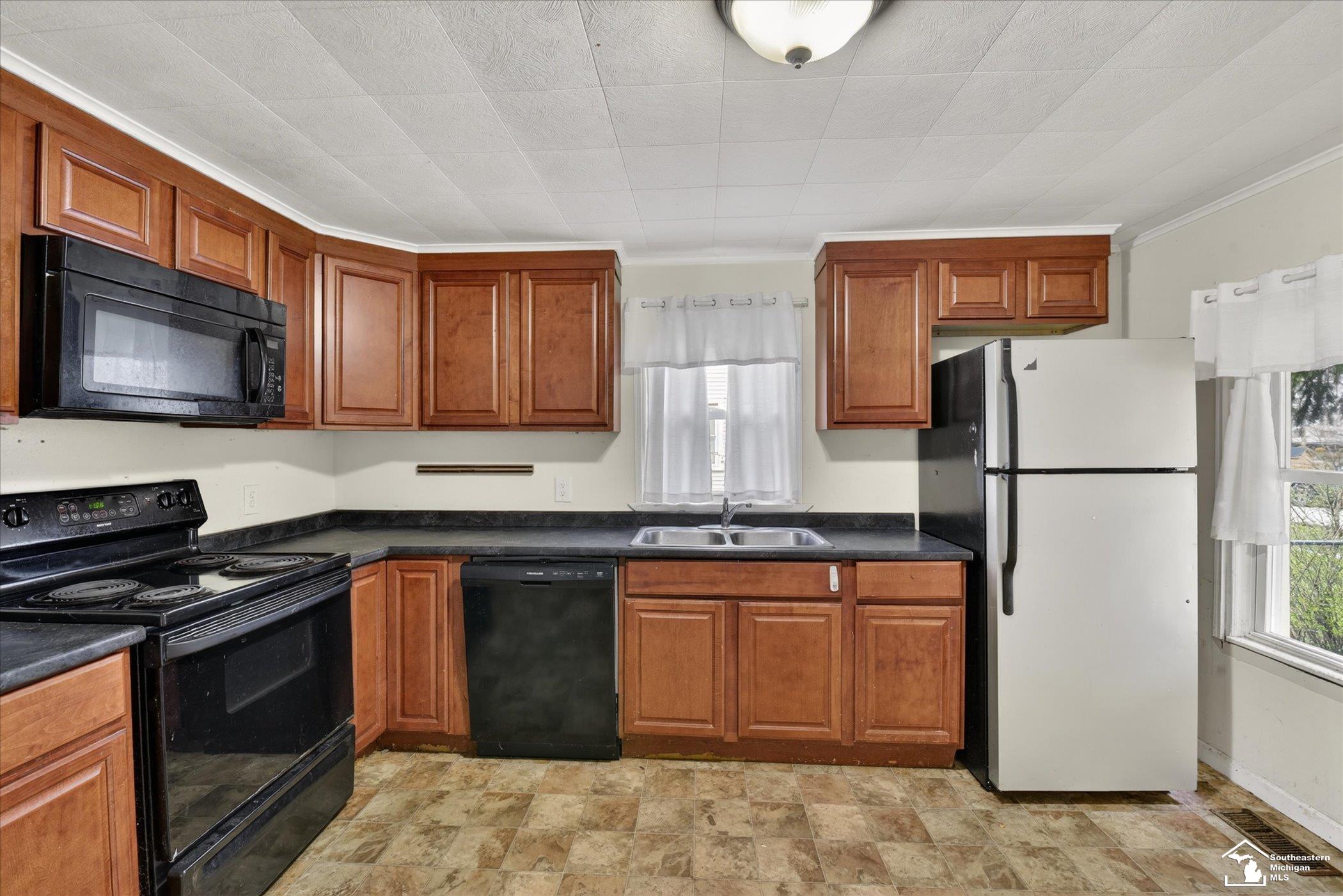 729 Obrien Street Monroe, MI 48161 - Photo 18 of 34